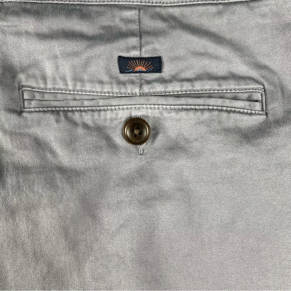Faherty Shorts Mens 40 Gray Stretch Chino Performance 9